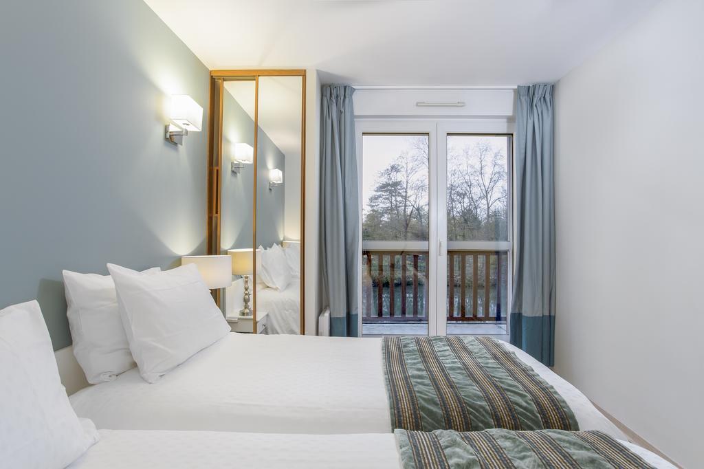 Karma Manoir Des Deux Amants Apart otel Connelles Dış mekan fotoğraf